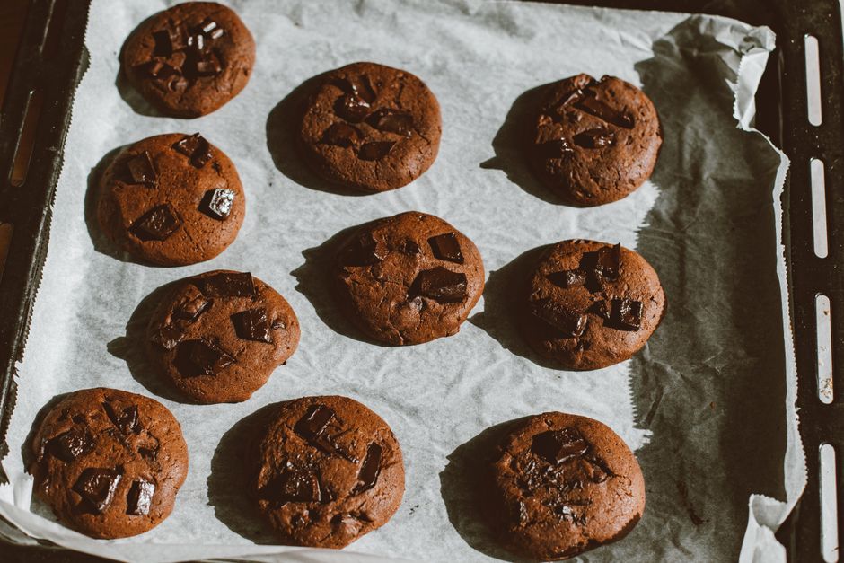 How Long to Bake Cookies (Time & Temp)